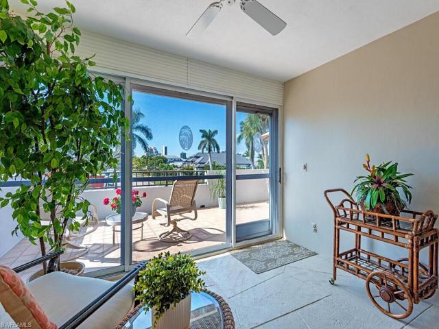 Screened Florida Room