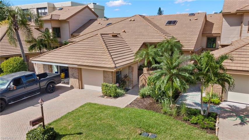 567  Park Shore  DR, Naples, FL 34103