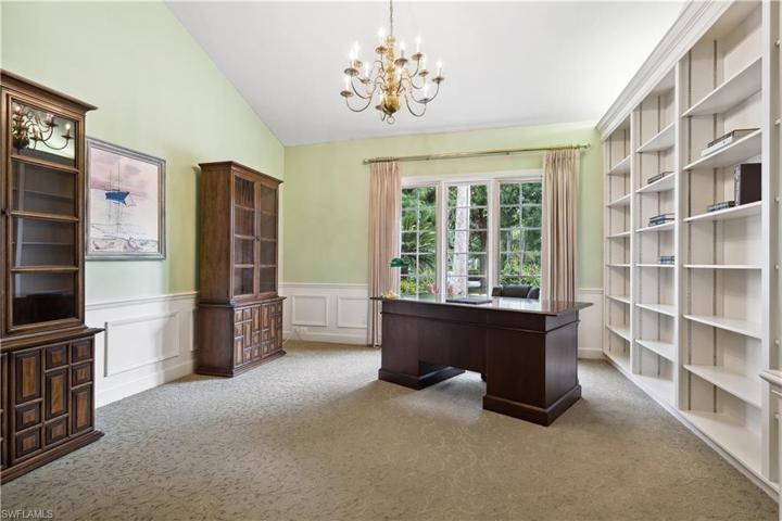 4501 Pond Apple DR S, NAPLES FL 34119