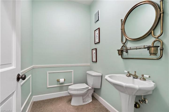 4501 Pond Apple DR S, NAPLES FL 34119