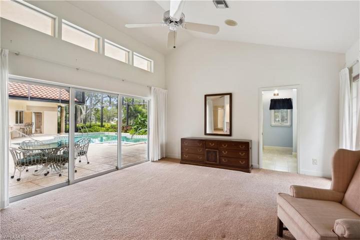 4501 Pond Apple DR S, NAPLES FL 34119