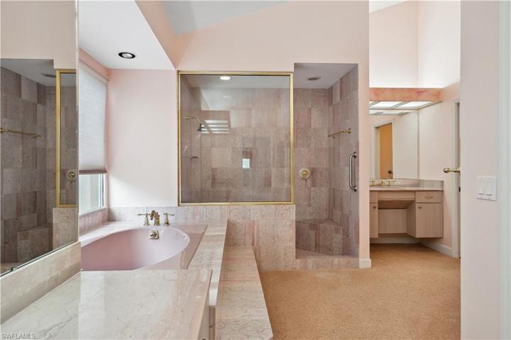 4501 Pond Apple DR S, NAPLES FL 34119