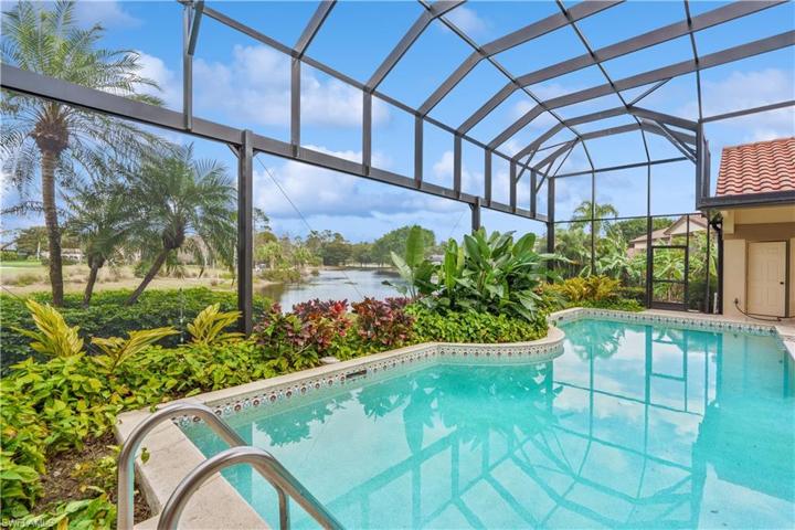 4501 Pond Apple DR S, NAPLES FL 34119