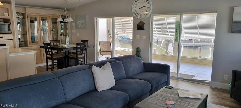 3089  Skipper  LN, St. James City, FL 33956