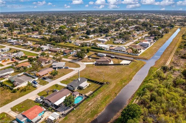 321 Rushmore AVE N, LEHIGH ACRES FL 33936
