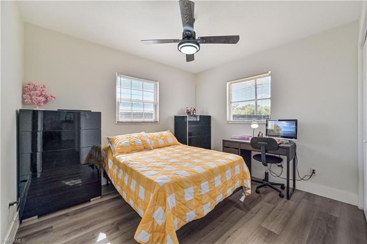 321 Rushmore AVE N, LEHIGH ACRES FL 33936