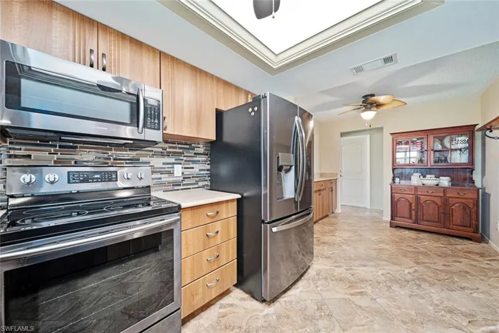 4402 SE 13th  AVE, Cape Coral, FL 33904