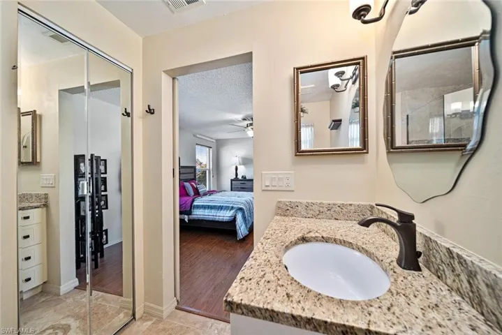4402 SE 13th  AVE, Cape Coral, FL 33904