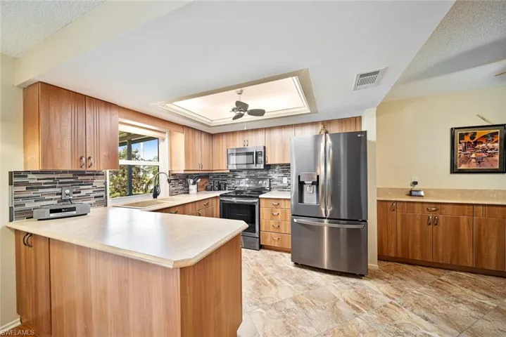 4402 SE 13th  AVE, Cape Coral, FL 33904