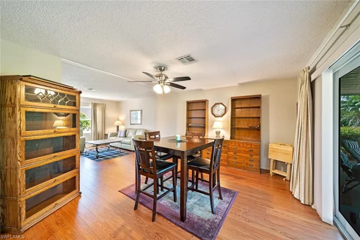 4402 SE 13th  AVE, Cape Coral, FL 33904