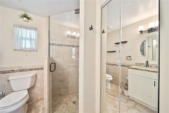 4402 SE 13th  AVE, Cape Coral, FL 33904