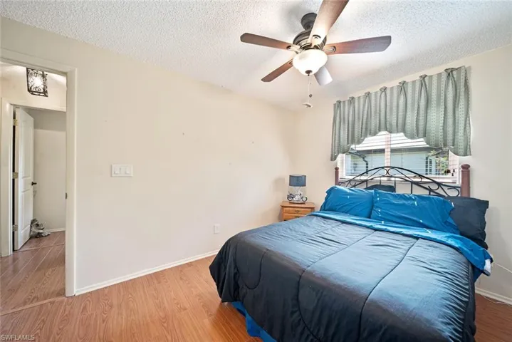 4402 SE 13th  AVE, Cape Coral, FL 33904