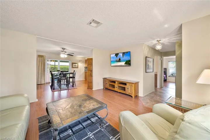 4402 SE 13th  AVE, Cape Coral, FL 33904