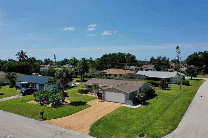 4402 SE 13th  AVE, Cape Coral, FL 33904