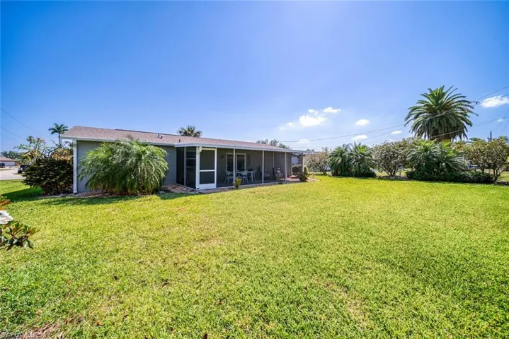 4402 SE 13th  AVE, Cape Coral, FL 33904