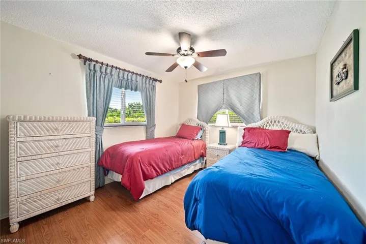4402 SE 13th  AVE, Cape Coral, FL 33904