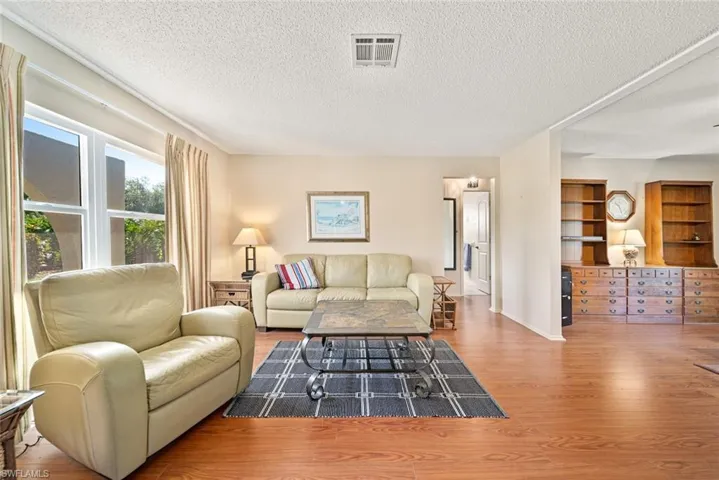 4402 SE 13th  AVE, Cape Coral, FL 33904