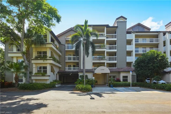Home sweet home in Wedgewood of Bonita Bay!