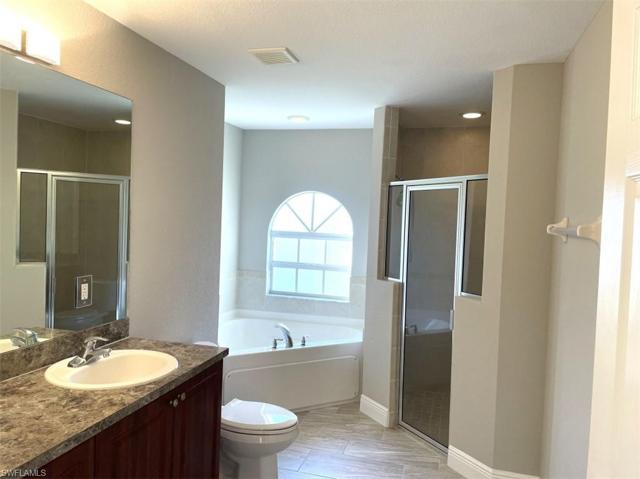 827  Hector  LN, LEHIGH ACRES, FL 33974