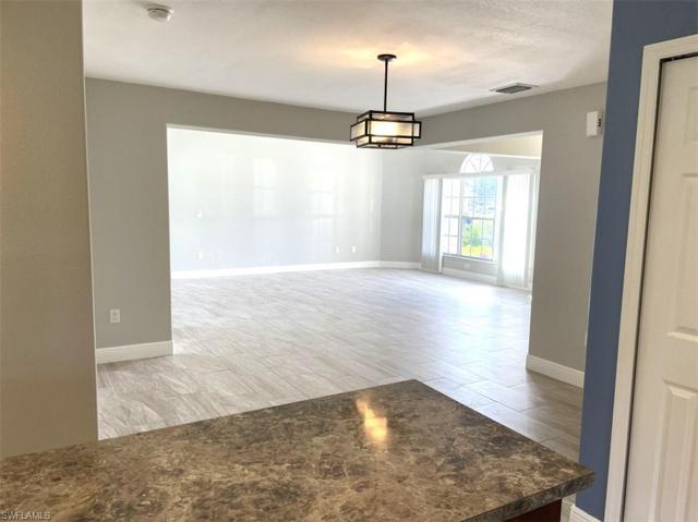 827  Hector  LN, LEHIGH ACRES, FL 33974