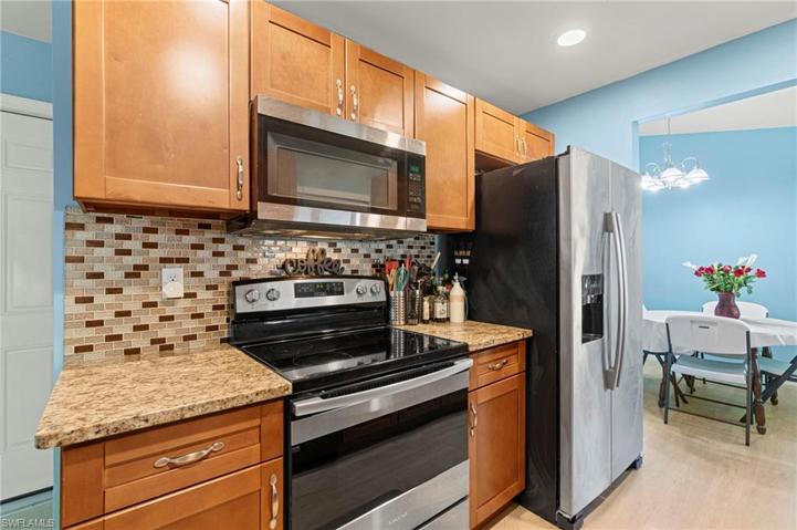 15745 Coral Vine LN, FORT MYERS FL 33905