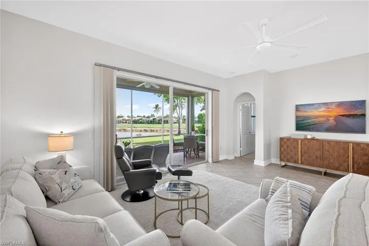 6867  Sterling Greens  DR, Naples, FL 34104