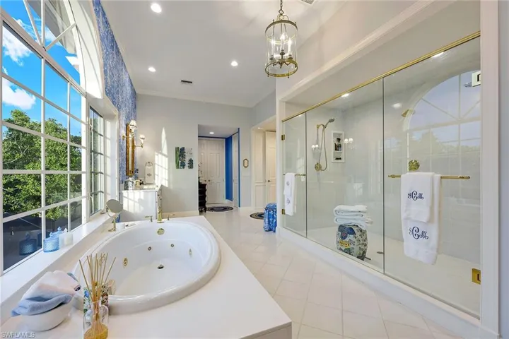 27710 Marina Isle Ct, Bonita Springs, Florida 34134