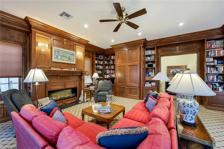 27710 Marina Isle Ct, Bonita Springs, Florida 34134