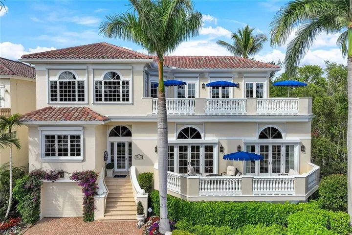 27710 Marina Isle Ct, Bonita Springs, Florida 34134