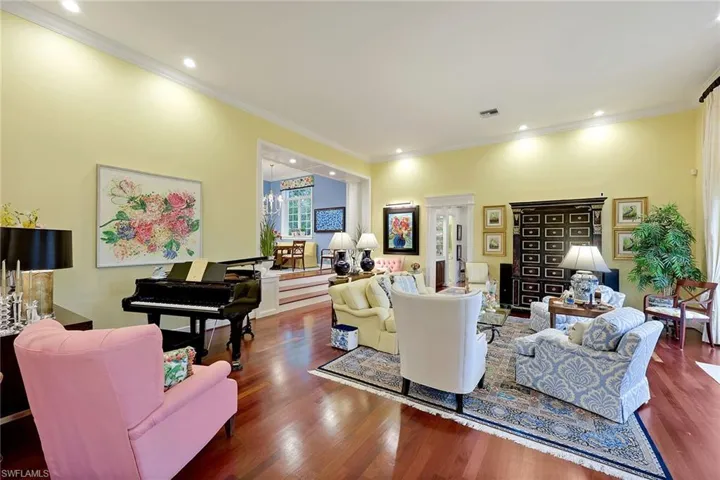 27710 Marina Isle Ct, Bonita Springs, Florida 34134