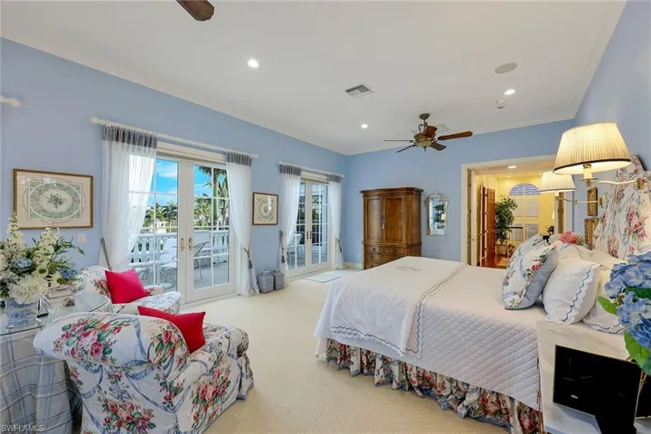 27710 Marina Isle Ct, Bonita Springs, Florida 34134