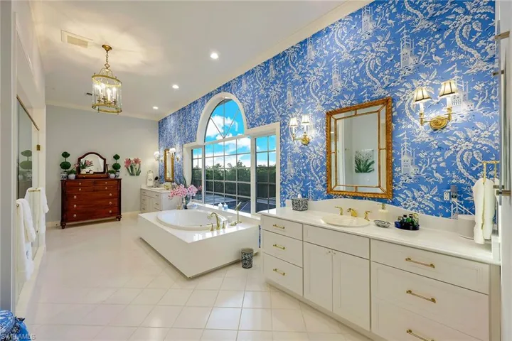 27710 Marina Isle Ct, Bonita Springs, Florida 34134