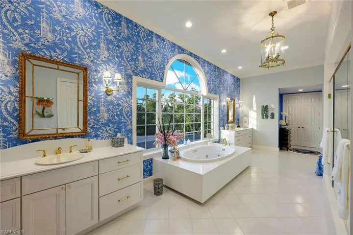 27710 Marina Isle Ct, Bonita Springs, Florida 34134
