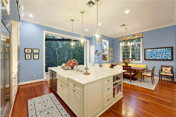 27710 Marina Isle Ct, Bonita Springs, Florida 34134