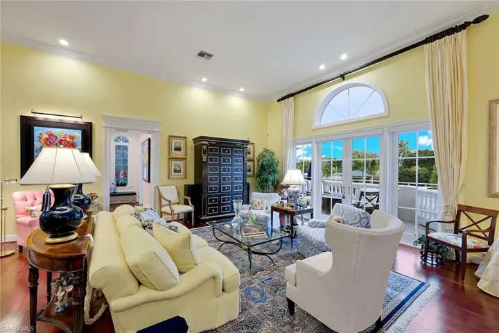 27710 Marina Isle Ct, Bonita Springs, Florida 34134