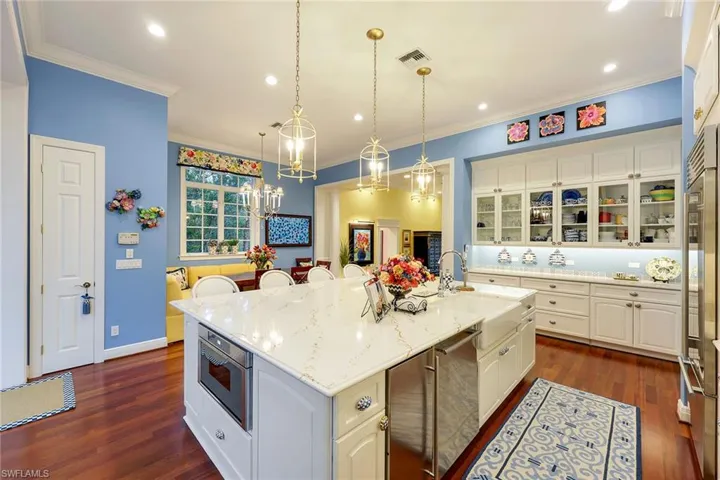 27710 Marina Isle Ct, Bonita Springs, Florida 34134