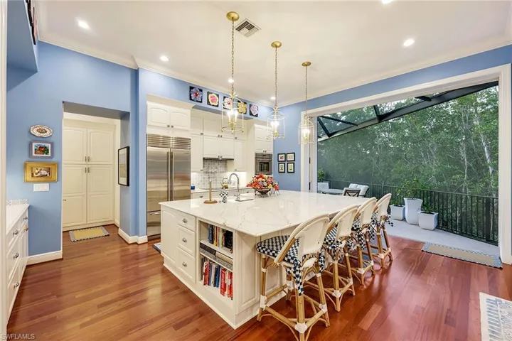 27710 Marina Isle Ct, Bonita Springs, Florida 34134