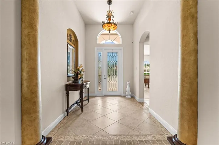 19832 Maddelena Cir, Estero, Florida 33967