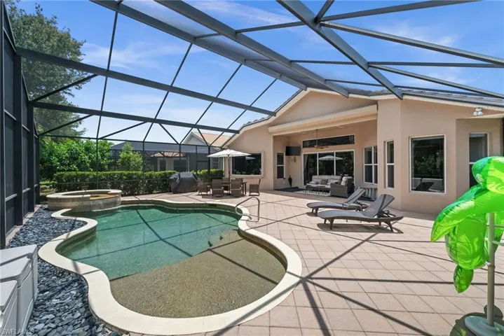 19832 Maddelena Cir, Estero, Florida 33967