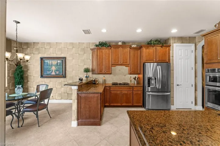 19832 Maddelena Cir, Estero, Florida 33967