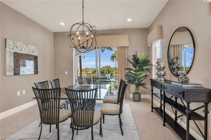9031 Cherry Oaks TRL # 202, NAPLES FL 34114
