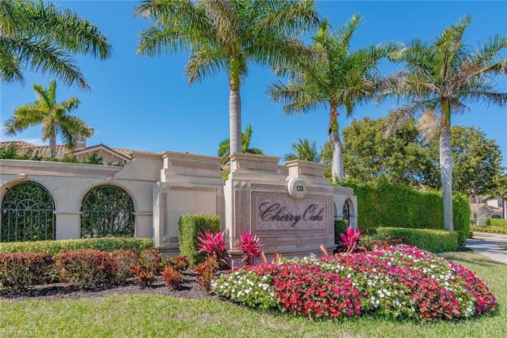 9031 Cherry Oaks TRL # 202, NAPLES FL 34114