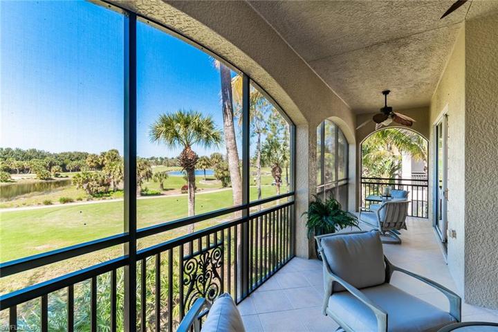 9031 Cherry Oaks TRL # 202, NAPLES FL 34114
