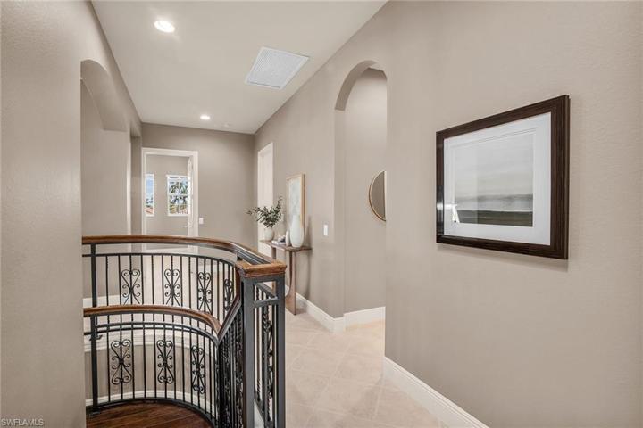 9031 Cherry Oaks TRL # 202, NAPLES FL 34114