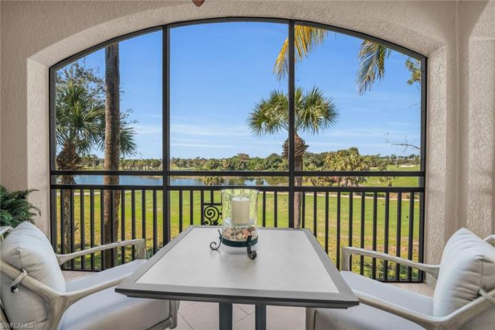 9031 Cherry Oaks TRL # 202, NAPLES FL 34114