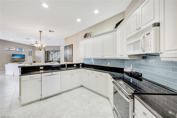 28500  F B Fowler  CT, Bonita Springs, FL 34135