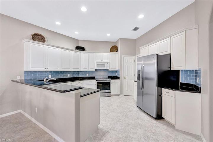 28500  F B Fowler  CT, Bonita Springs, FL 34135