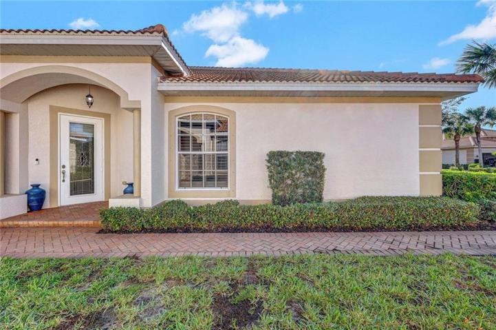 28500  F B Fowler  CT, Bonita Springs, FL 34135