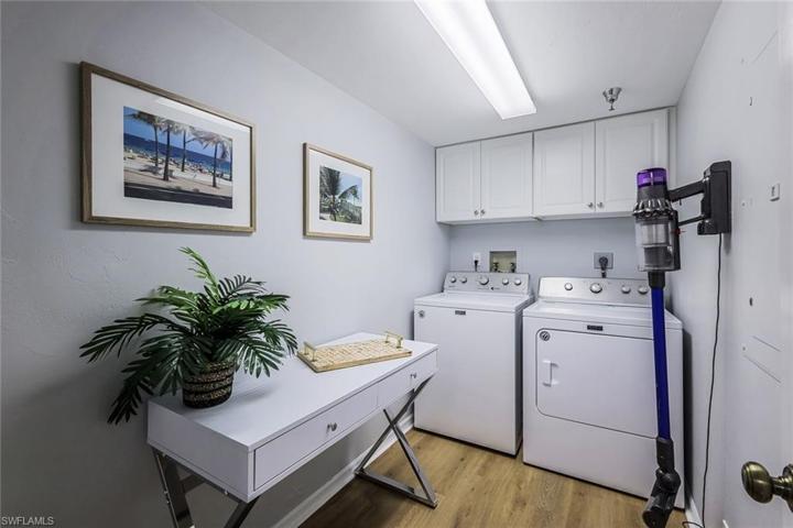Spacious laundry room.