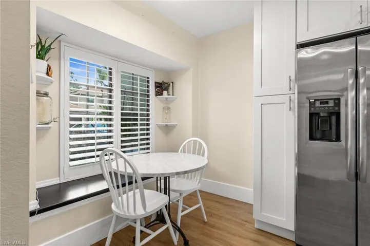 Breakfast nook